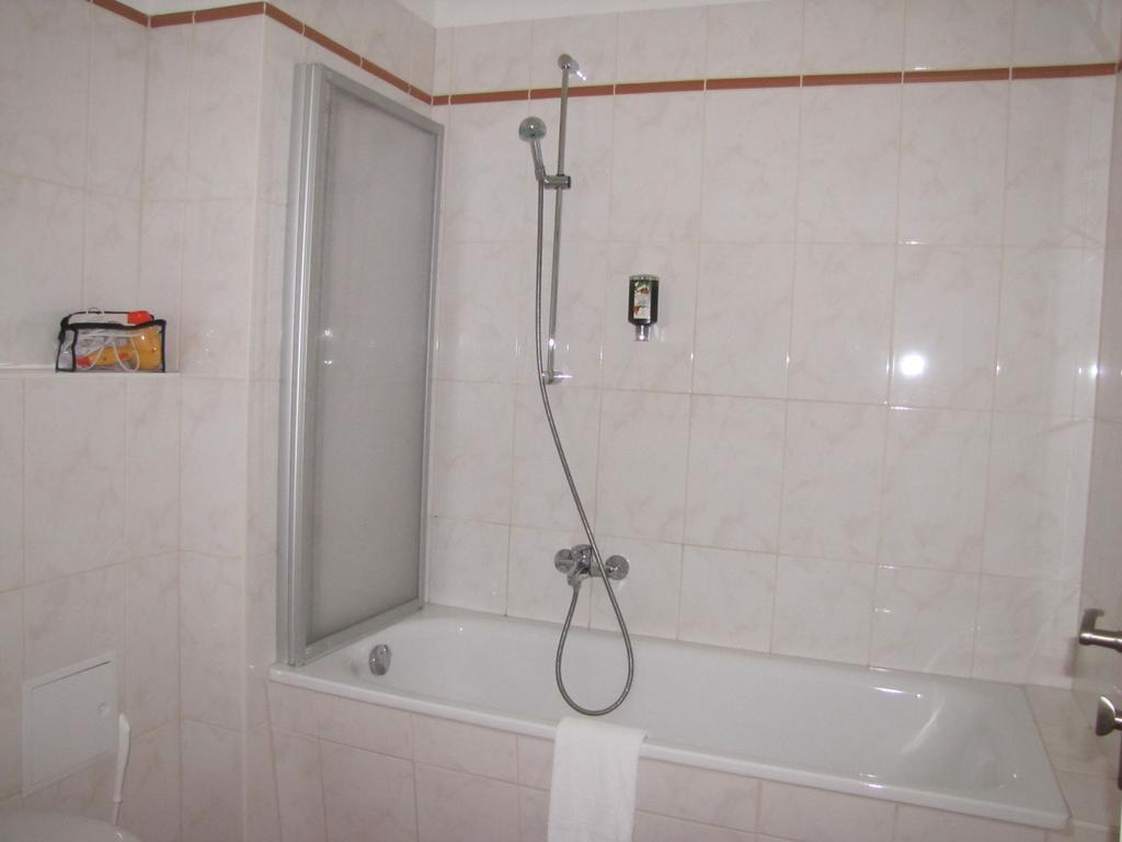 Central Hotel Gera Ngoại thất bức ảnh