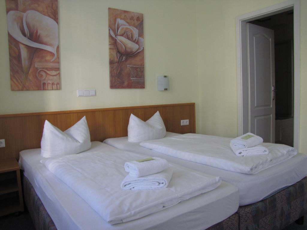 Central Hotel Gera Ngoại thất bức ảnh